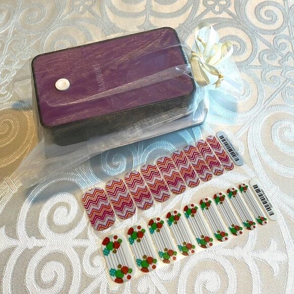 Jamberry NEW mini heater & two half sheets “Season Bright” & “Once Upon a Time” - Picture 5 of 6